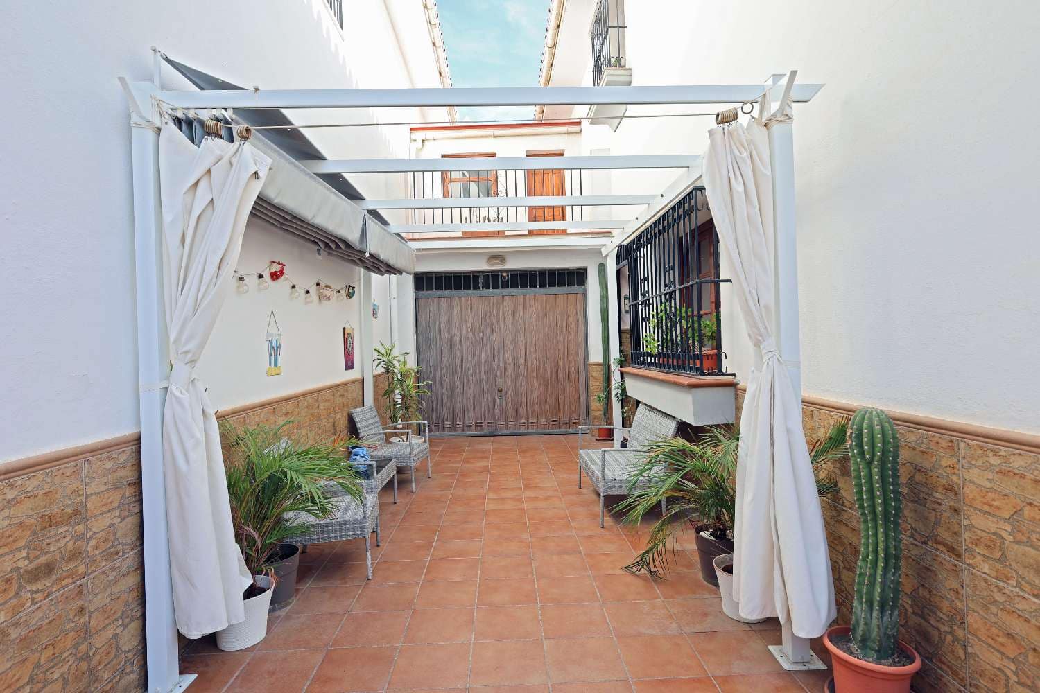 3 soveværelse Rækkehus til salg i Torrox-Costa med garage - € 337.000 (Ref: 9303038)