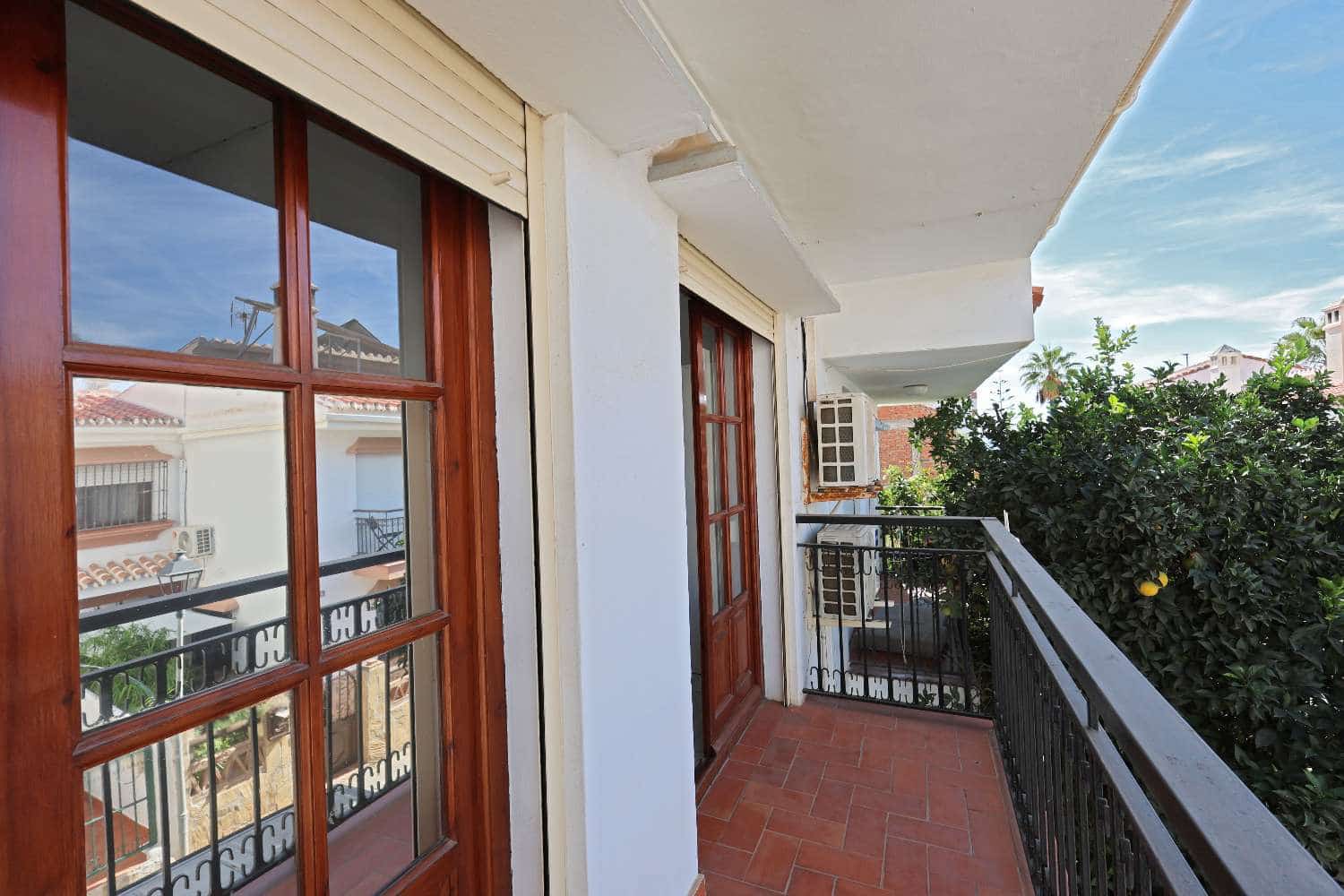 3 soveværelse Rækkehus til salg i Torrox-Costa med garage - € 337.000 (Ref: 9303038)