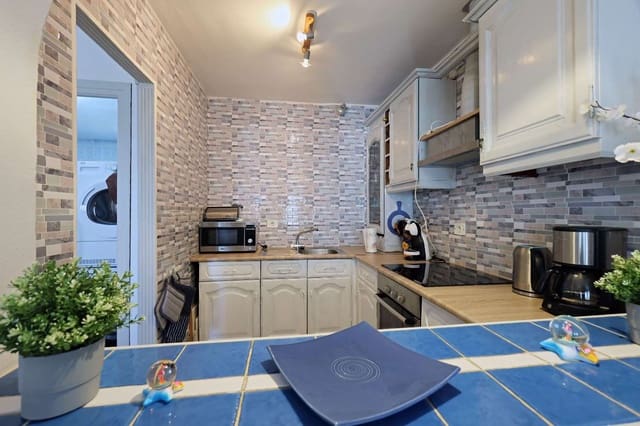 2 bedroom Terraced Villa for sale in Avda Pescia - Ctra de Frigiliana, Nerja with pool - € 269,000 (Ref: 9366915)