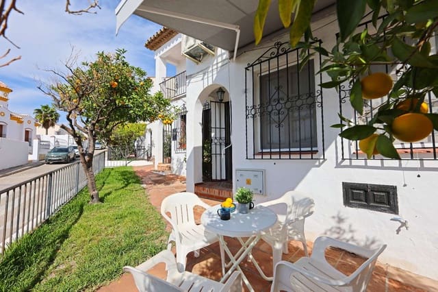 2 bedroom Terraced Villa for sale in Avda Pescia - Ctra de Frigiliana, Nerja with pool - € 269,000 (Ref: 9366915)