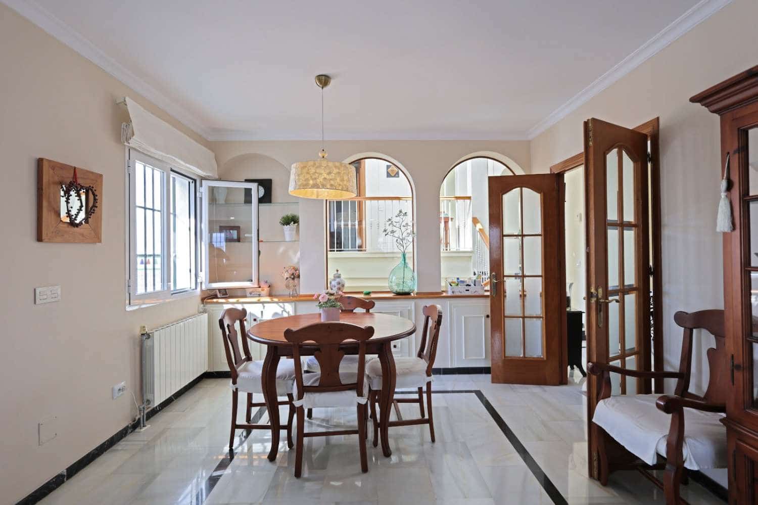 5 soveværelse Villa til salg i Nerja med swimmingpool garage - € 1.595.000 (Ref: 9378681)