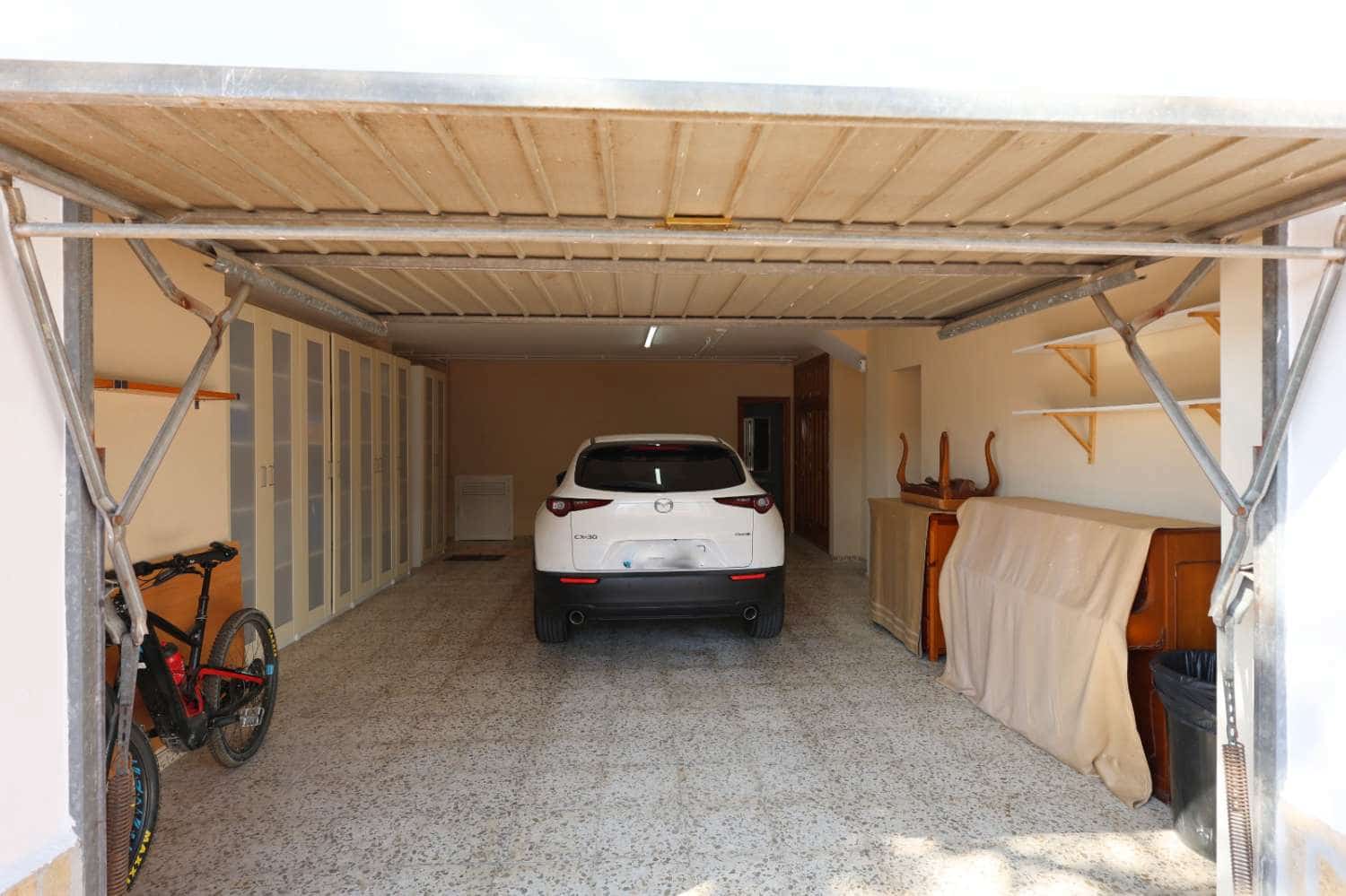 5 soveværelse Villa til salg i Nerja med swimmingpool garage - € 1.595.000 (Ref: 9378681)