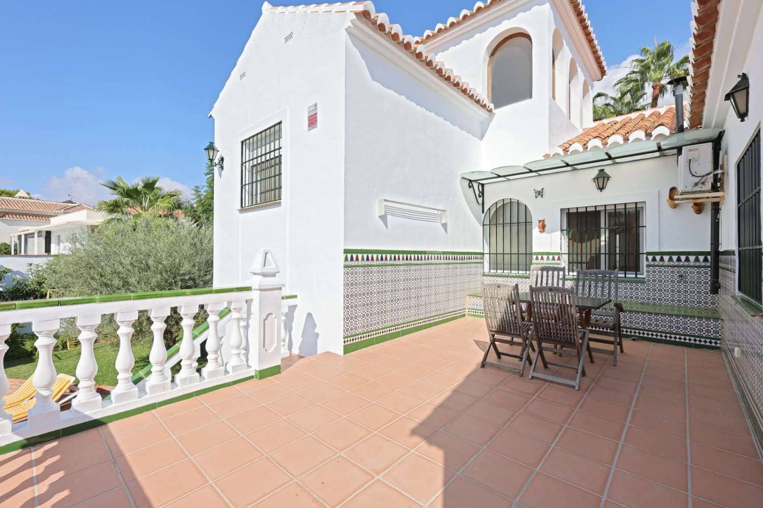 5 soveværelse Villa til salg i Nerja med swimmingpool garage - € 1.595.000 (Ref: 9378681)