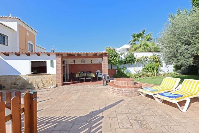 5 soveværelse Villa til salg i Nueva Nerja, Nerja med swimmingpool garage - € 1.595.000 (Ref: 9378681)