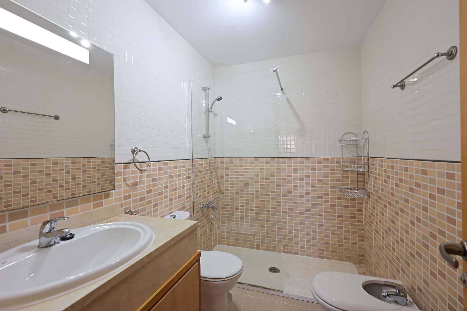 3 Zimmer Strandapartment zu verkaufen in Nerja mit Garage - 489.000 € (Ref: 9385081)