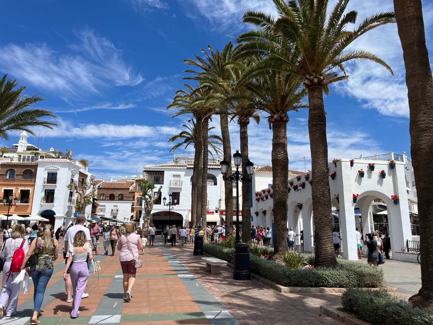 3 Zimmer Strandapartment zu verkaufen in Nerja mit Garage - 489.000 € (Ref: 9385081)