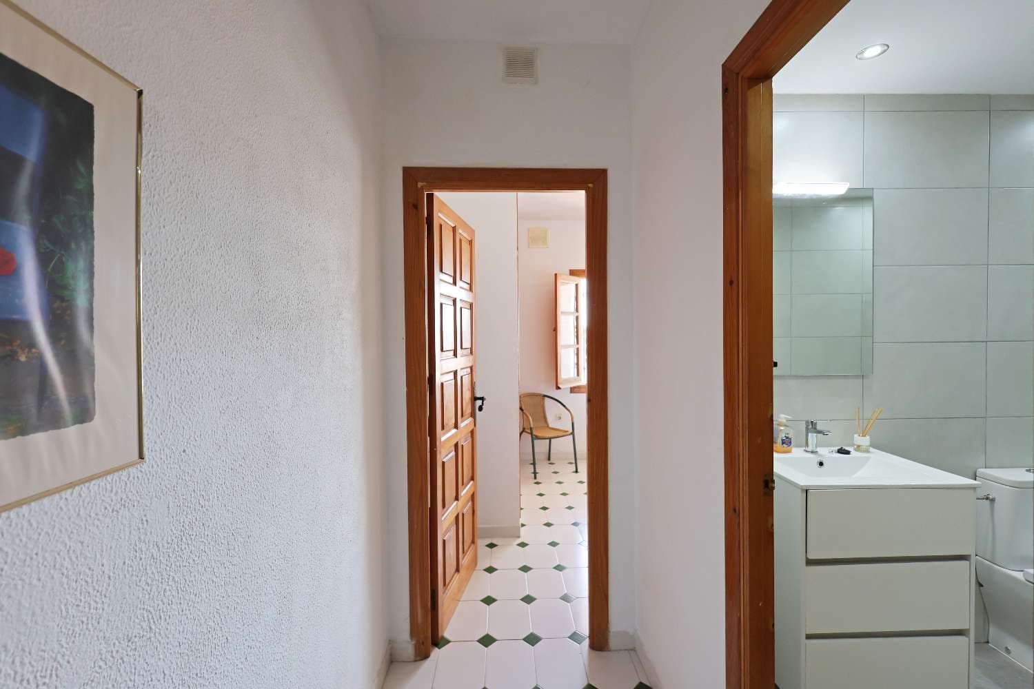 2 sypialnia Dom szeregowy na sprzedaż w Nerja z basenem - 289 000 € (Ref: 9390086)