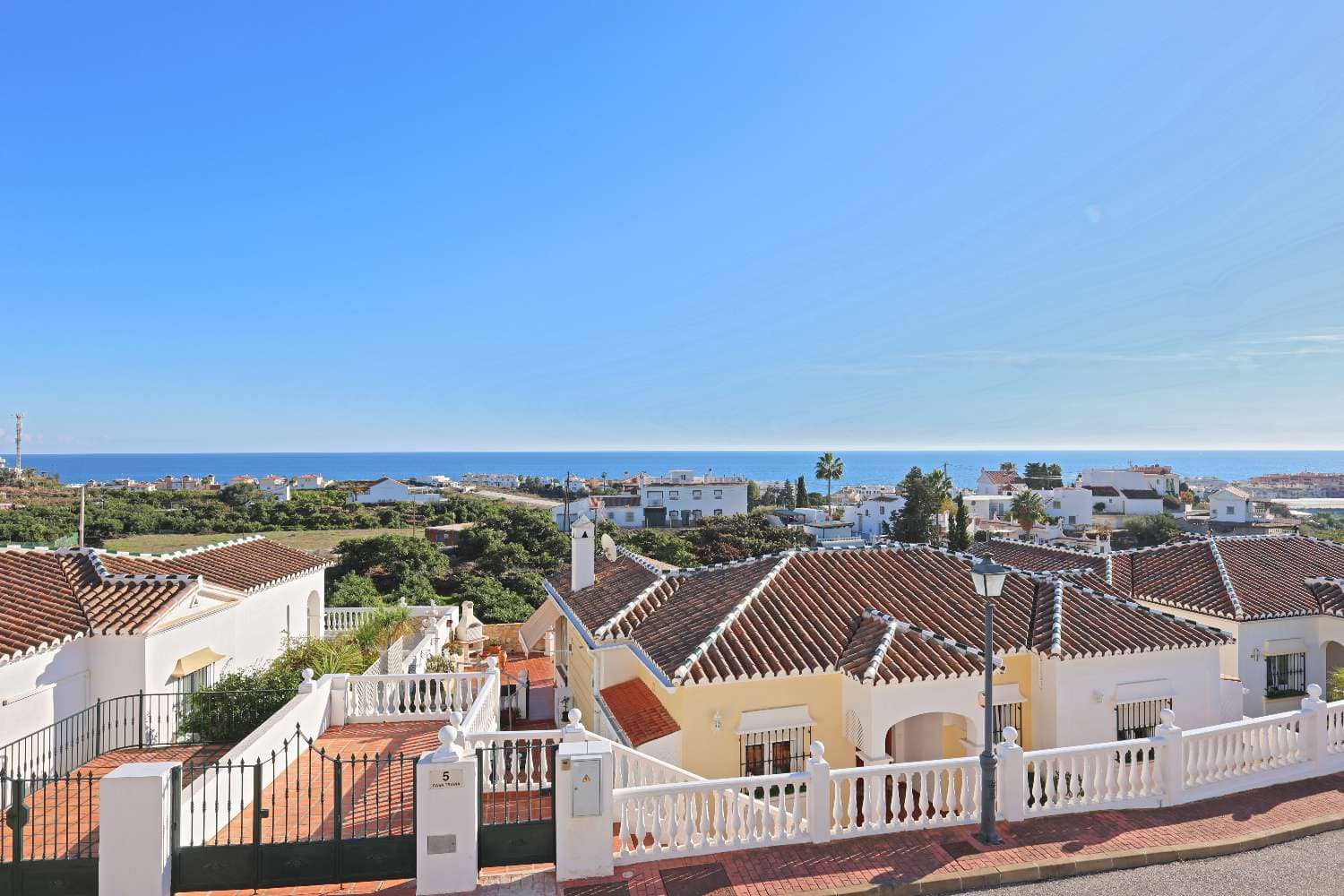 2 sypialnia Dom szeregowy na sprzedaż w Torrox Park z basenem - 399 000 € (Ref: 9410504)