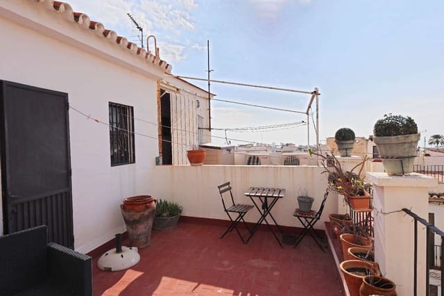 3 slaapkamer Huis te koop in Torrox Pueblo, Torrox - € 199.000 (Ref: 9451768)