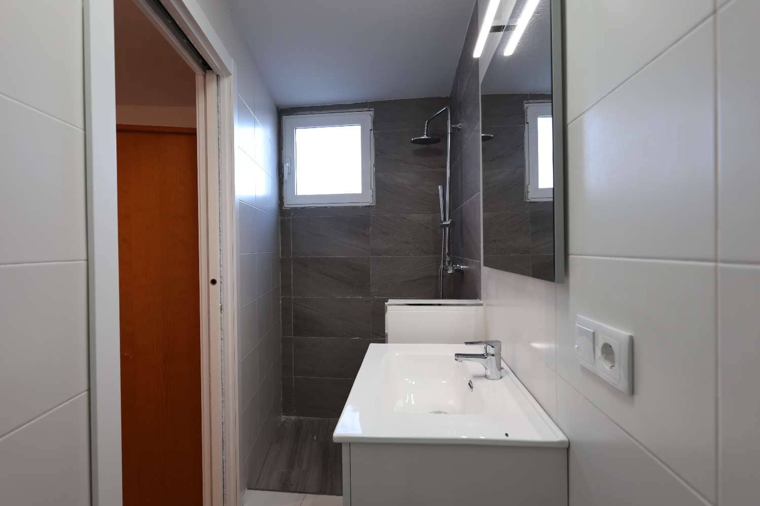 2 bedroom Townhouse for sale in Frigiliana - € 285,000 (Ref: 9494251)