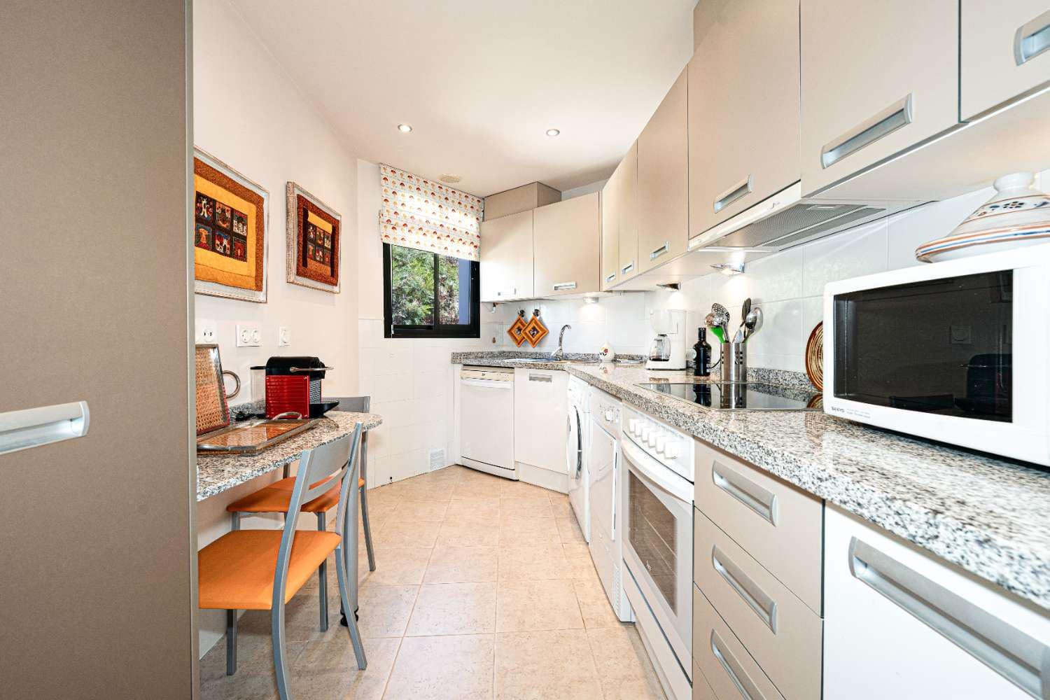 2 chambre Appartement de Plage à vendre à Torrox-Costa avec piscine garage - 415 000 € (Ref: 9508234)