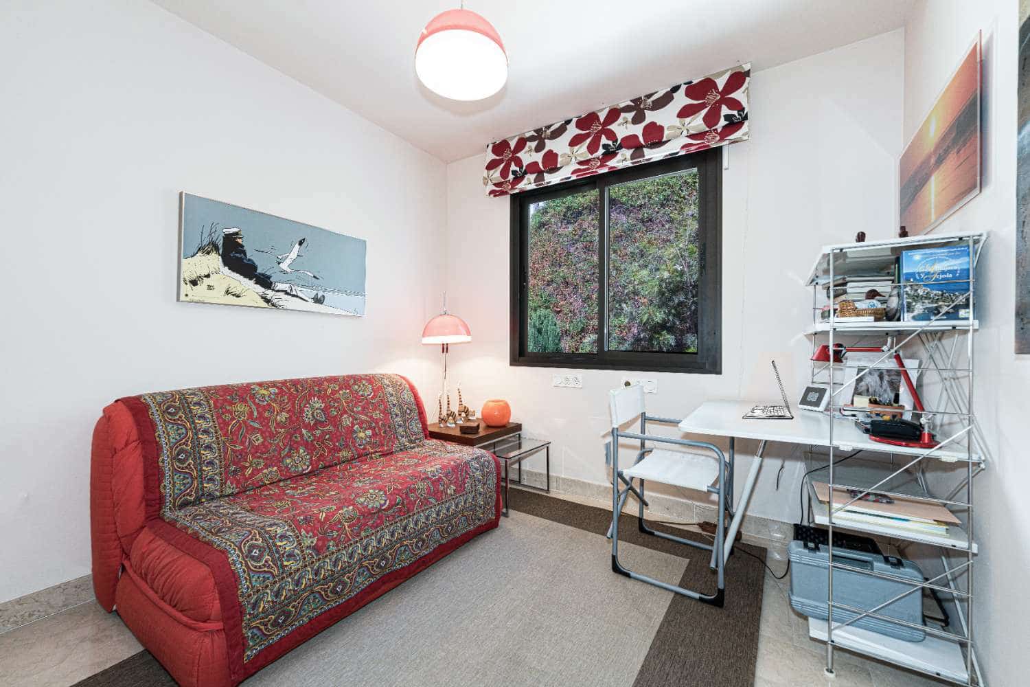 2 chambre Appartement de Plage à vendre à Torrox-Costa avec piscine garage - 415 000 € (Ref: 9508234)