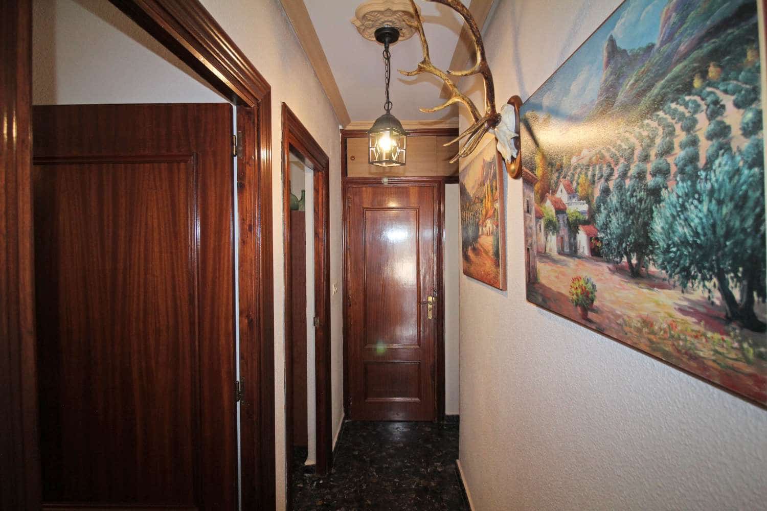 3 soveværelse Finca/Landehus til salg i Andujar med swimmingpool - € 329.000 (Ref: 9526056)