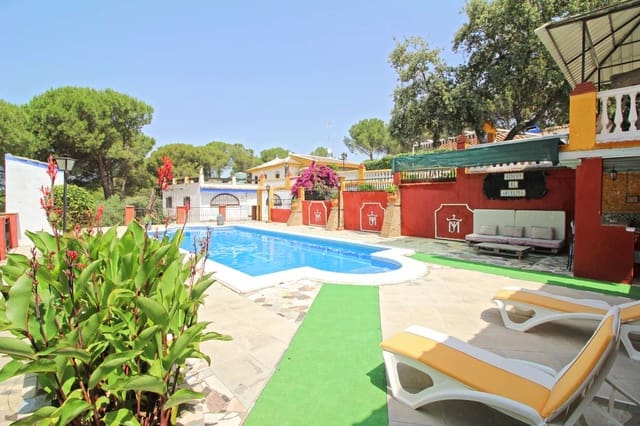 3 soveværelse Finca/Landehus til salg i Andújar med swimmingpool - € 329.000 (Ref: 9526056)