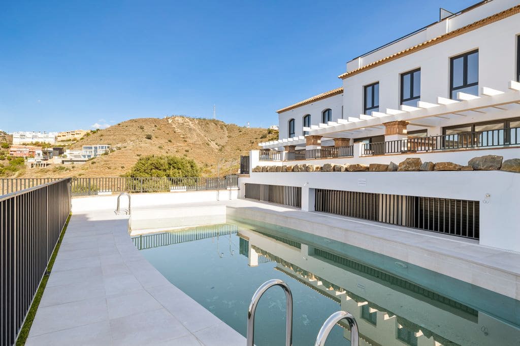 2 sovrum Radhus till salu i El Penoncillo med pool garage - 368 000 € (Ref: 9570458)