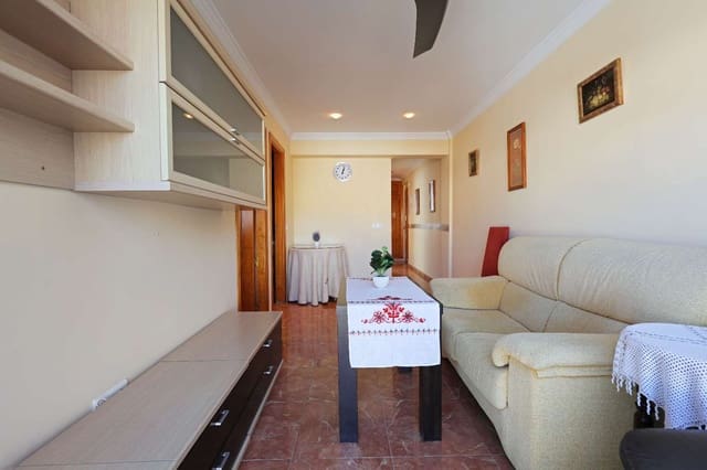 Apartamento Playa de 2 habitaciones en Centro, Nerja en venta - 239.000 € (Ref: 9636300)