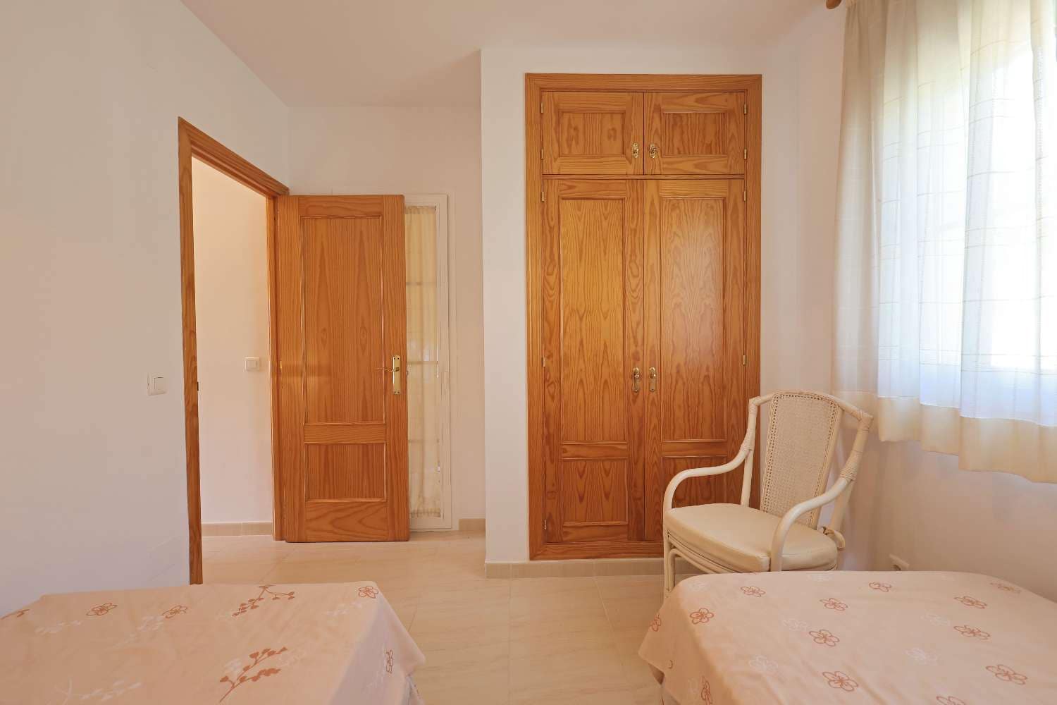 3 bedroom Semi-detached Villa for sale in Nerja with pool garage - € 475,000 (Ref: 9636301)