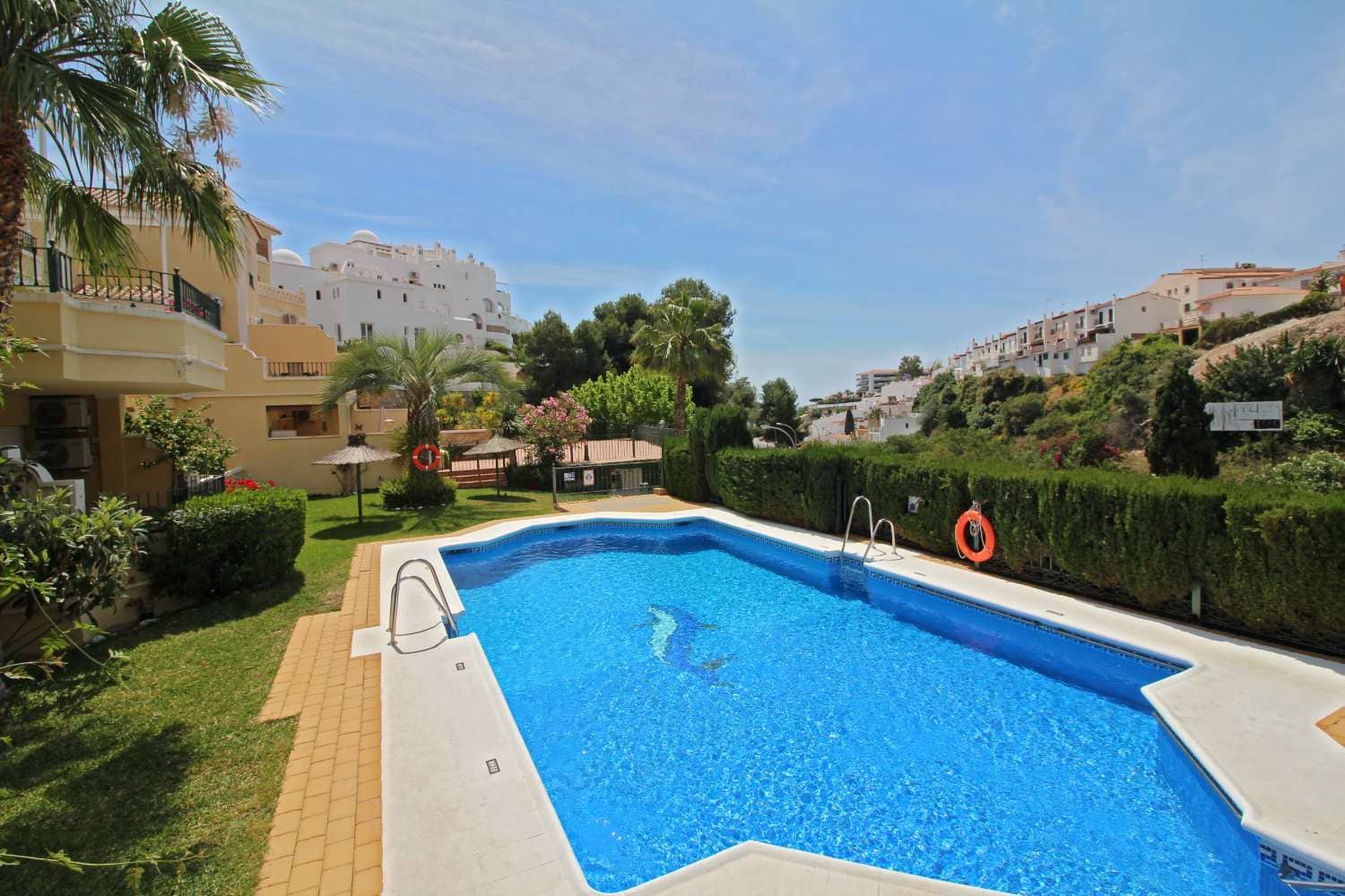 3 bedroom Semi-detached Villa for sale in Nerja with pool garage - € 475,000 (Ref: 9636301)