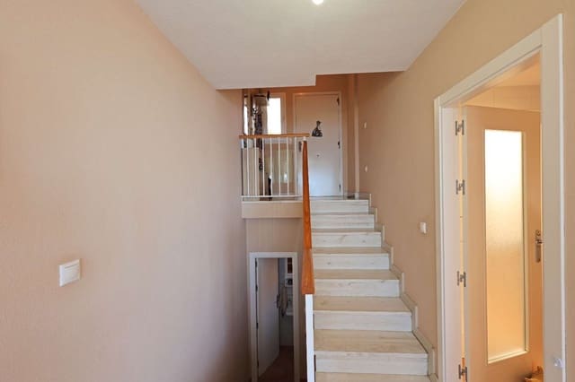 Adosado de 4 habitaciones en El Peñoncillo, Torrox en venta con piscina garaje - 349.000 € (Ref: 9639939)