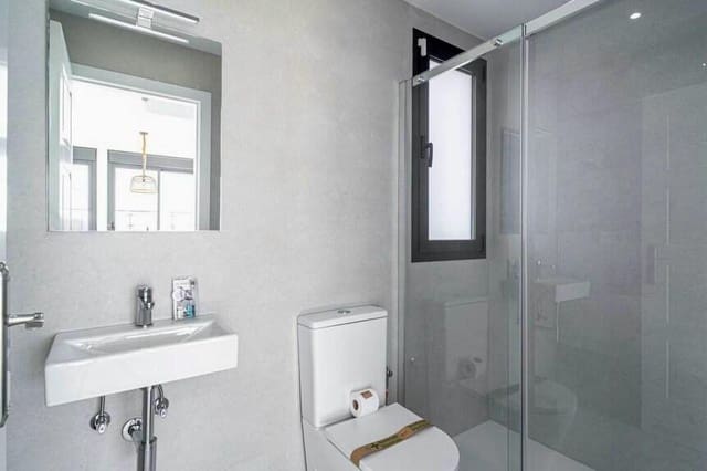 3 makuuhuone Huvila myytävänä paikassa Capistrano, Nerja mukana uima-altaan 
autotalli - 829 000 € (Ref: 9643705)