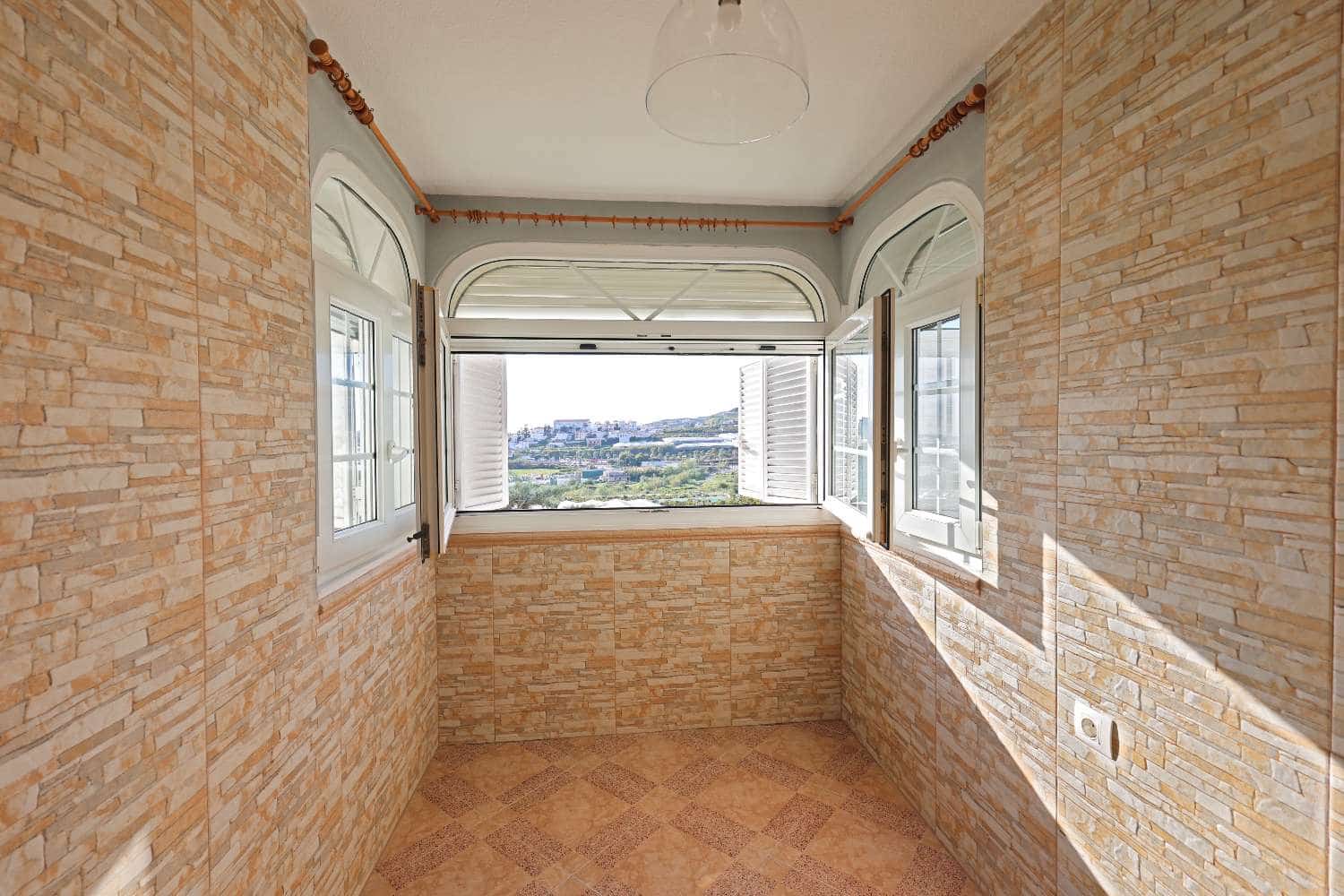 1 camera da letto Appartamento sulla Spiaggia in vendita in Torrox Park con piscina garage - 205.000 € (Rif: 9685982)