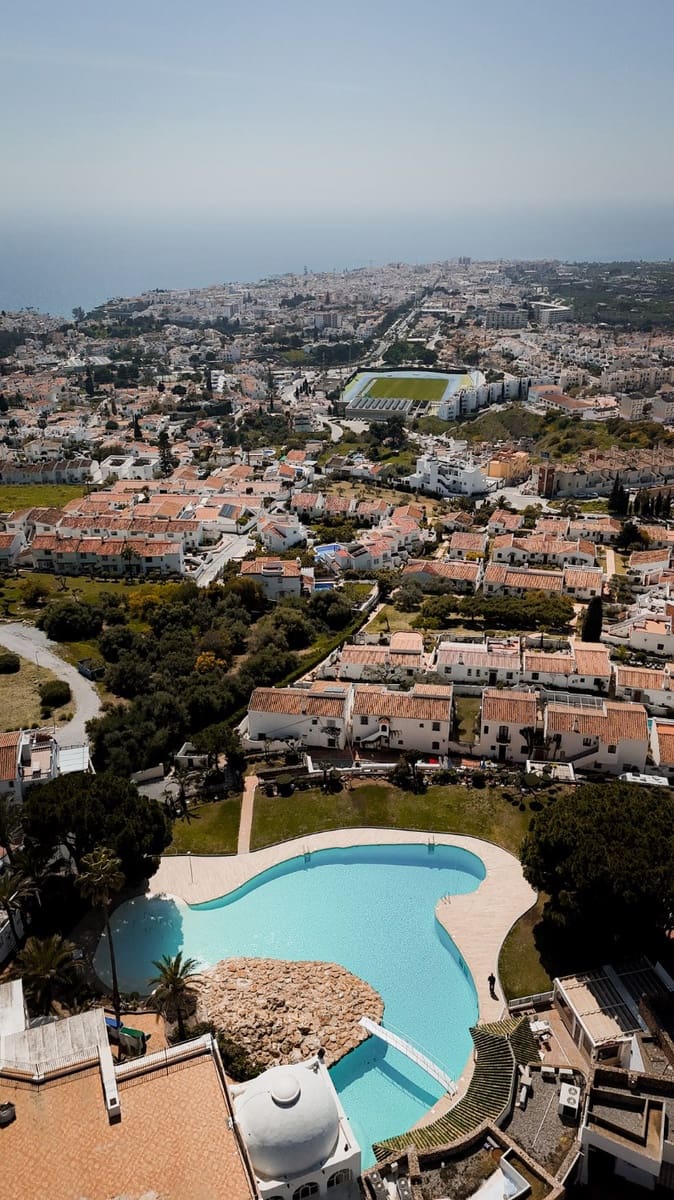 Adosado de 2 habitaciones en Nerja en venta con piscina - 410.000 € (Ref: 9761650)