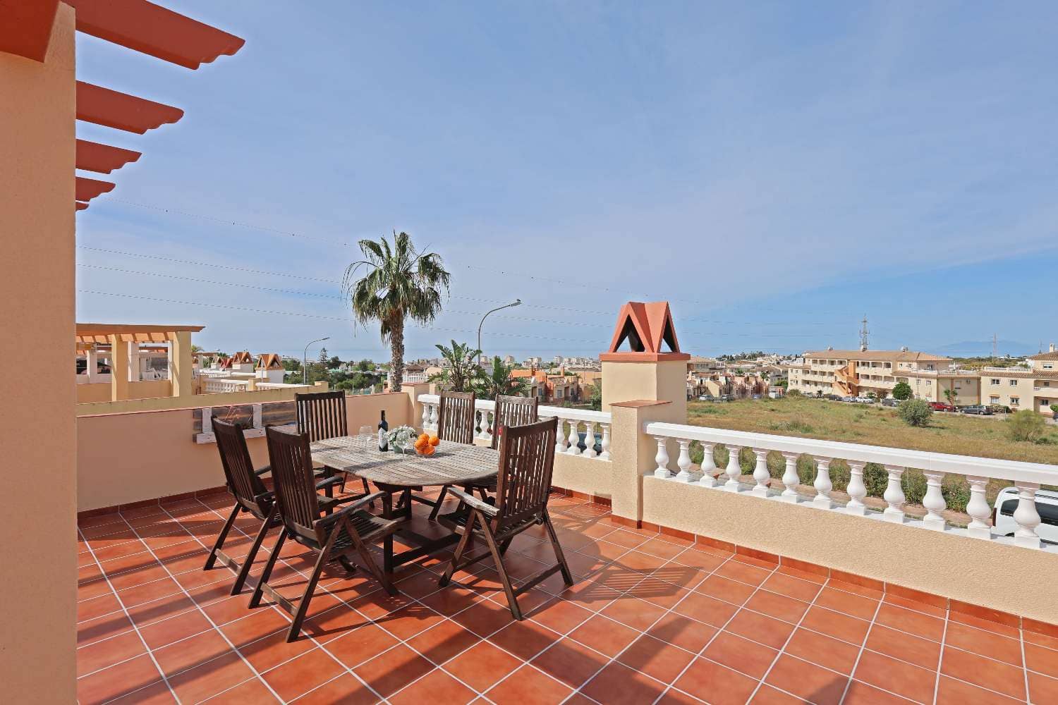 2 makuuhuone Paritalo myytävänä paikassa Torrox Park mukana uima-altaan - 329 000 € (Ref: 9790114)