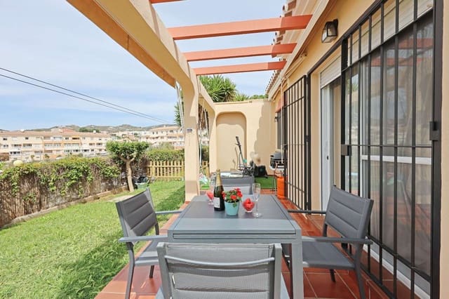 2 camera da letto Villetta Bifamiliare in vendita in Torrox Park, Torrox - 329.000 € (Rif: 9790114)