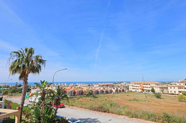Pareado de 2 habitaciones en Torrox Park, Torrox en venta con piscina - 329.000 € (Ref: 9790114)