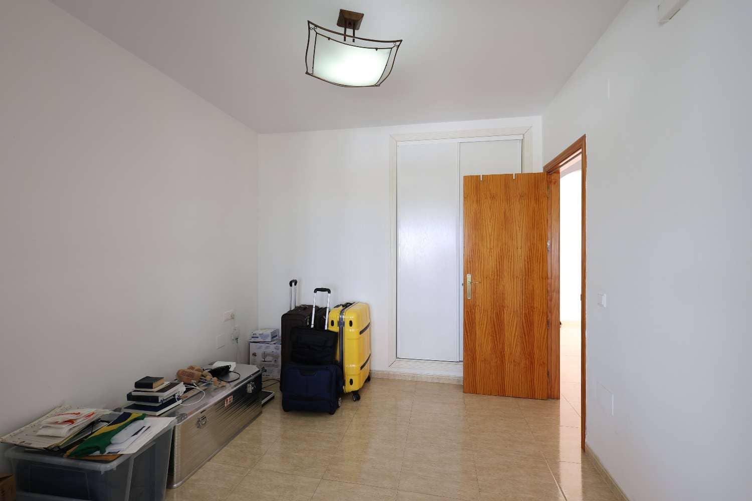 2 soveværelse Strandlejlighed til salg i Torrox Park med swimmingpool - € 235.000 (Ref: 9833186)