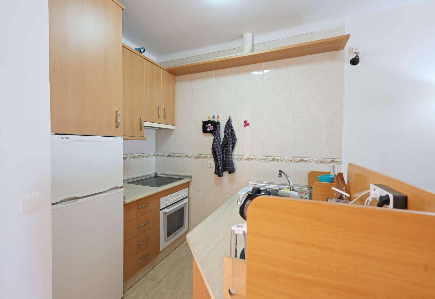 2 soveværelse Strandlejlighed til salg i Torrox Park med swimmingpool - € 235.000 (Ref: 9833186)