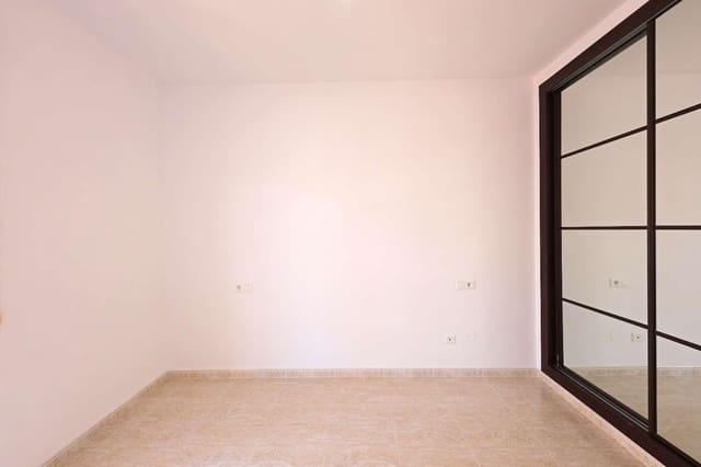 3 soveværelse Strandlejlighed til salg i Urbanización Santa Rosa, Torrox med swimmingpool - € 279.000 (Ref: 9833187)
