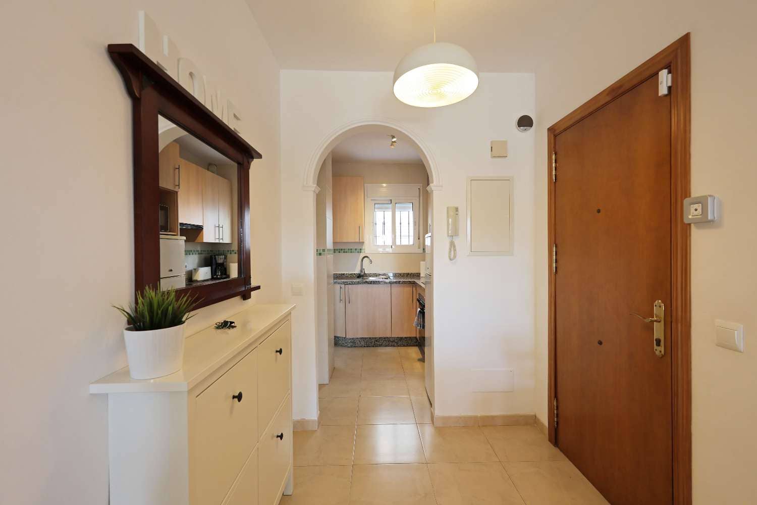 2 bedroom Beach Apartment for sale in Nerja with pool - € 349,000 (Ref: 9833188)