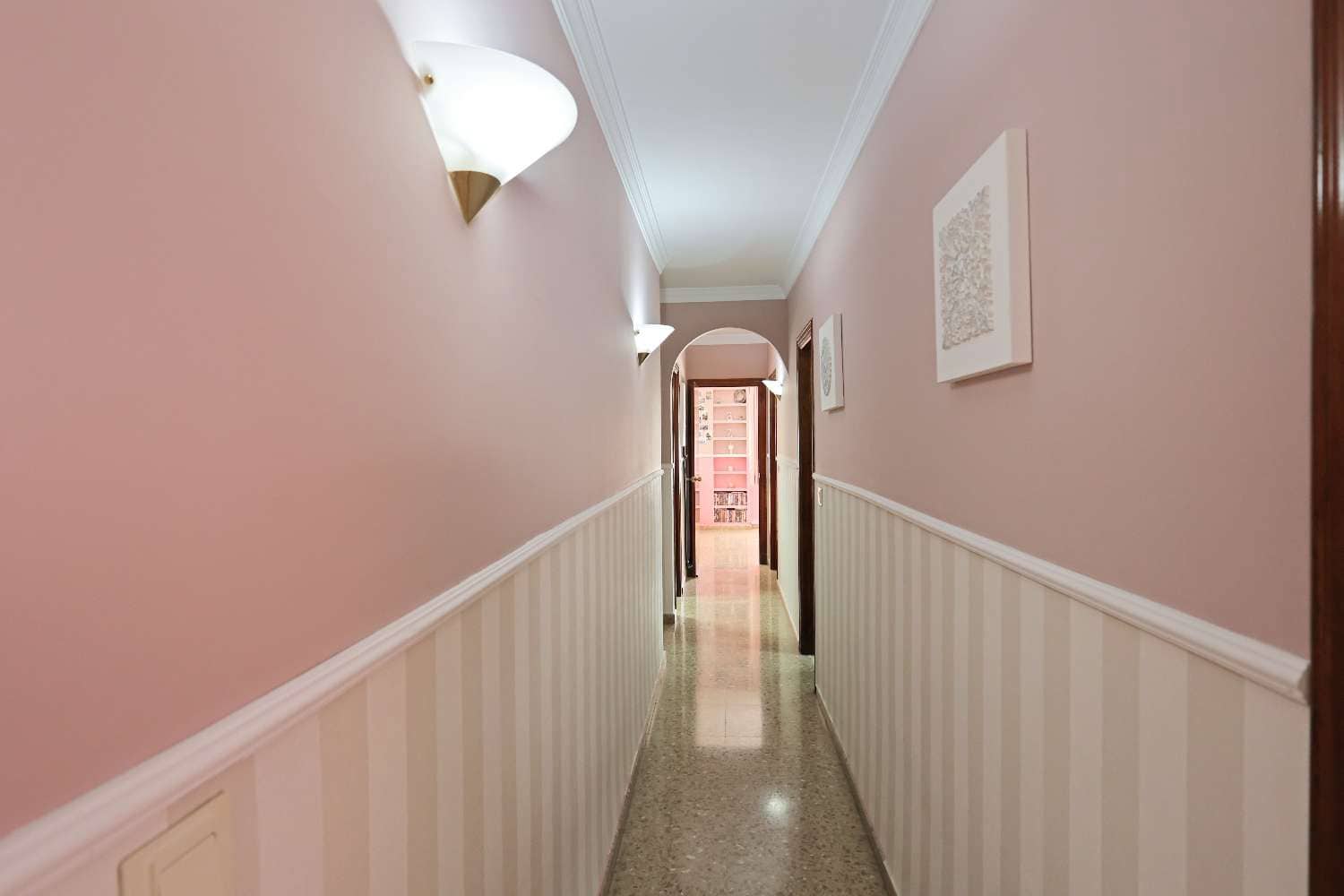 3 bedroom Flat for sale in Nerja with garage - € 349,000 (Ref: 9835095)