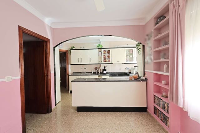 3 Zimmer Wohnung zu verkaufen in Centro, Nerja mit Garage - 349.000 € (Ref: 9835095)