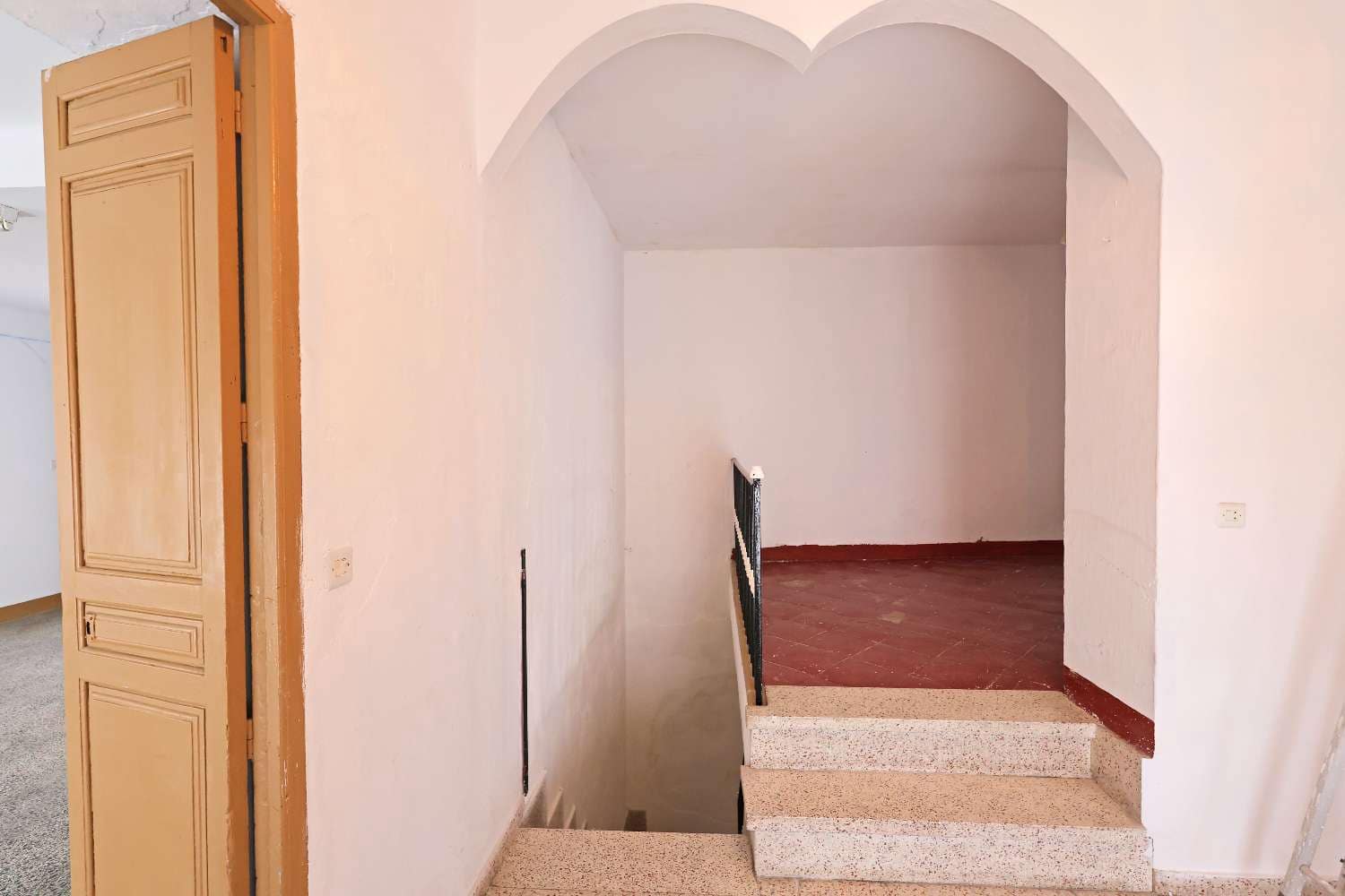 8 makuuhuone Omakotitalo myytävänä paikassa Torrox - 299 000 € (Ref: 9863981)