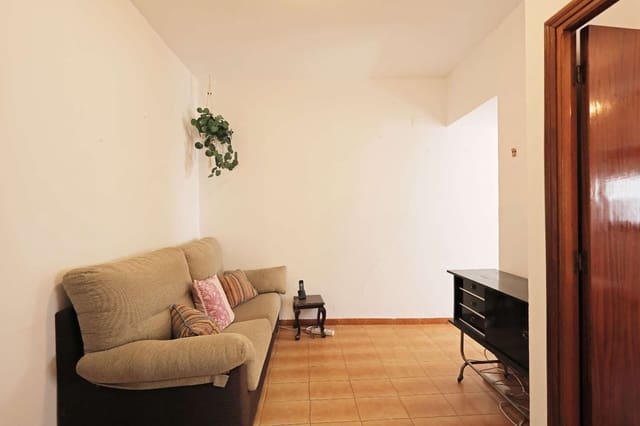 8 makuuhuone Omakotitalo myytävänä paikassa Torrox Pueblo, Torrox - 299 000 € (Ref: 9863981)