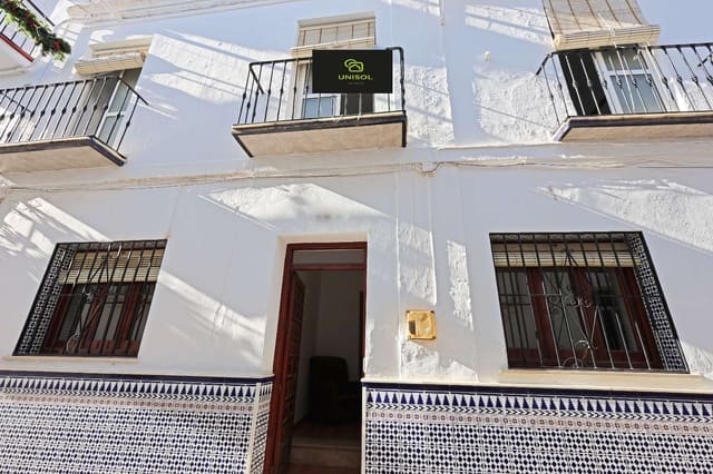 8 makuuhuone Omakotitalo myytävänä paikassa Torrox Pueblo, Torrox - 299 000 € (Ref: 9863981)