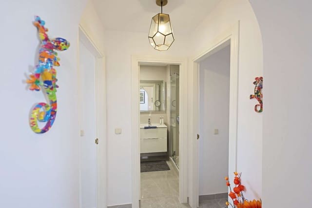 2 soverom Rekkehus til salgs i Torrox Park, Torrox med svømmebasseng garasje - € 329 000 (Ref: 9939302)