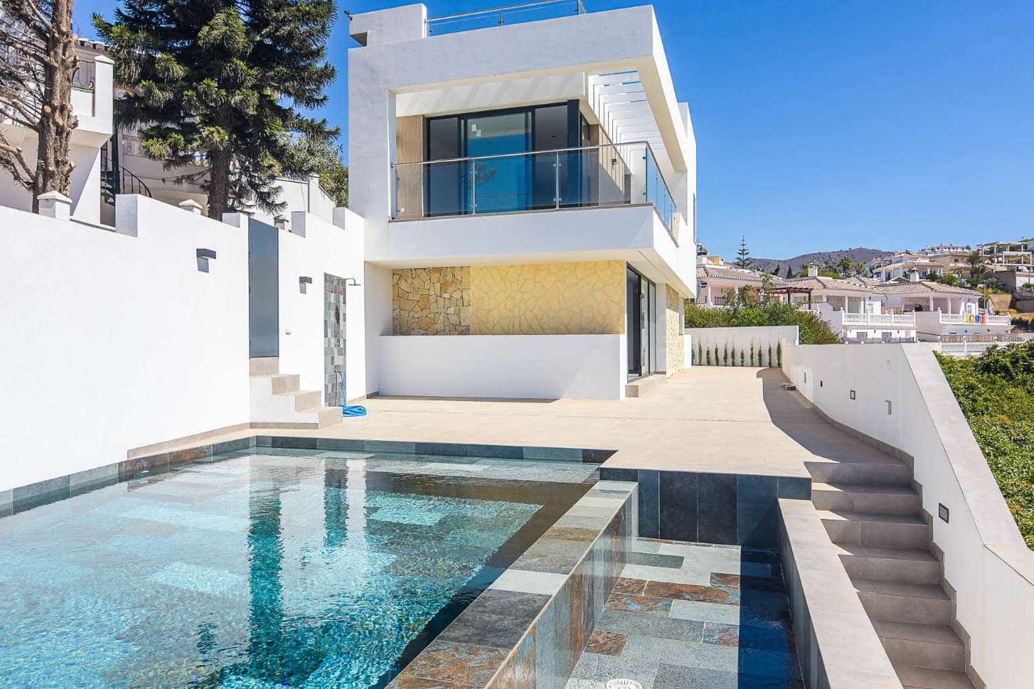 3 camera da letto Casa in vendita in Torrox con piscina garage - 765.000 € (Rif: 9949087)