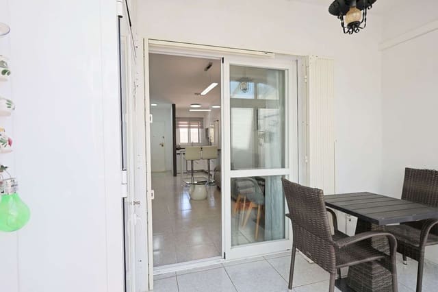 2 soveværelse Strandlejlighed til salg i Torrox Park, Torrox med swimmingpool - € 229.000 (Ref: 9953647)