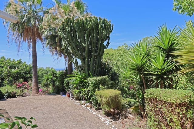2 soveværelse Strandlejlighed til salg i Torrox Park, Torrox med swimmingpool - € 229.000 (Ref: 9953647)
