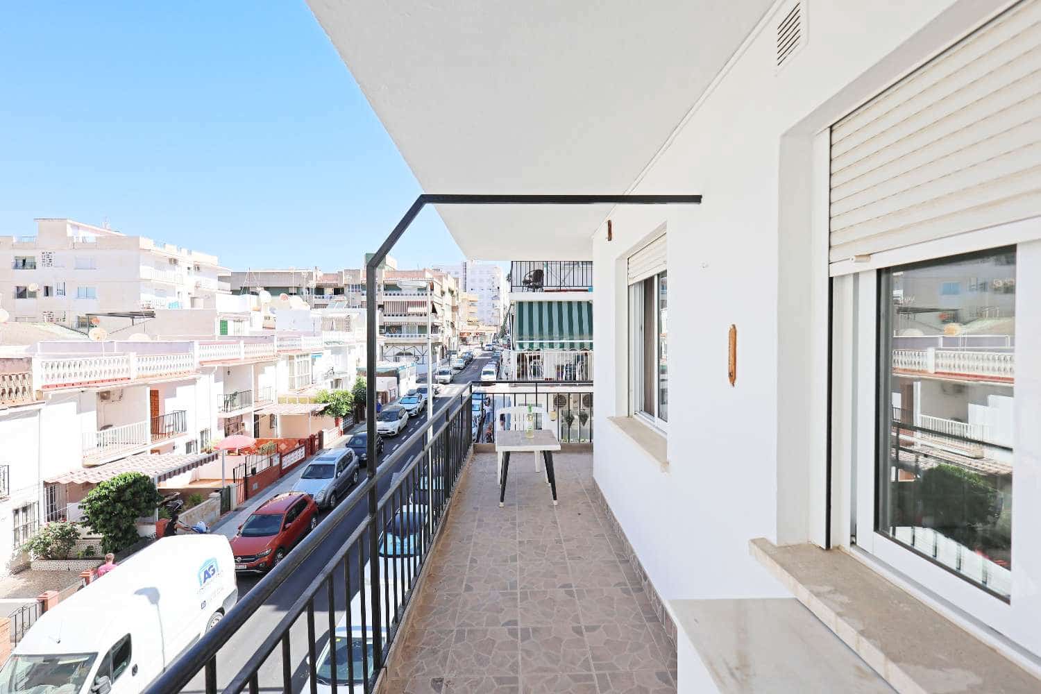 2 makuuhuone Huoneisto myytävänä paikassa Nerja - 299 000 € (Ref: 9959053)