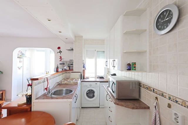 2 slaapkamer Appartement te koop in Centro, Nerja - € 299.000 (Ref: 9959053)