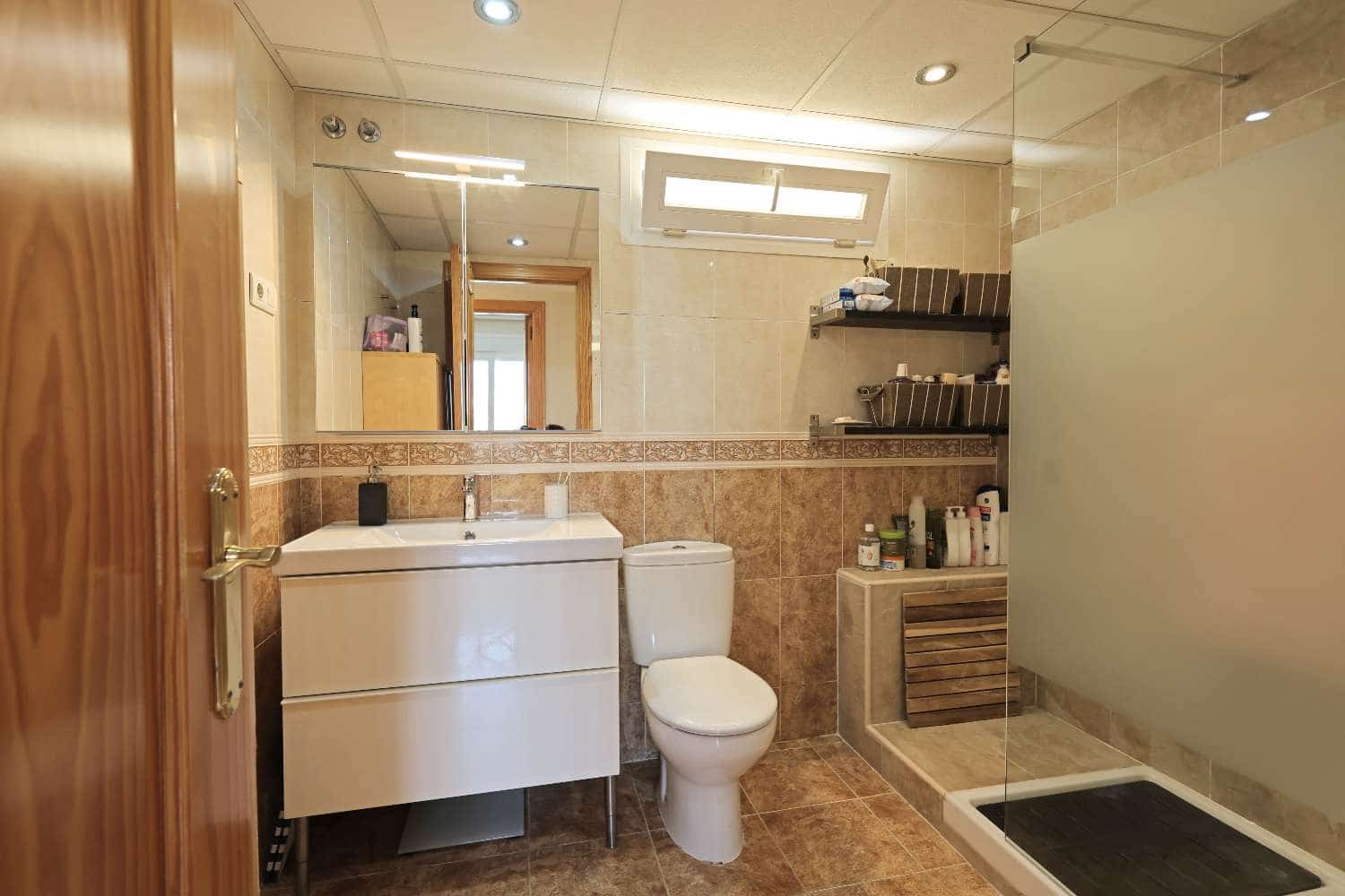 2 makuuhuone Ranta-asunto myytävänä paikassa El Penoncillo - 365 000 € (Ref: 9994715)