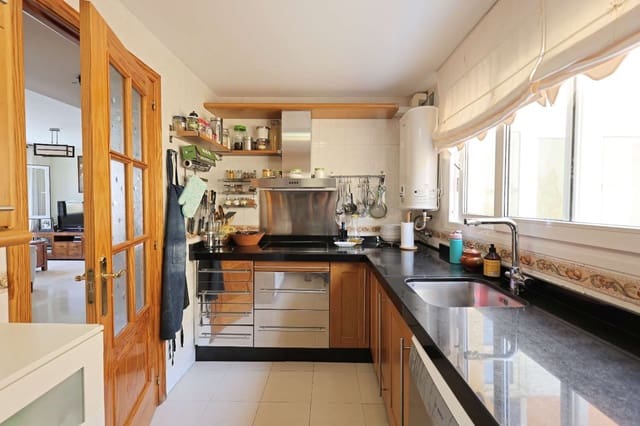 2 soverom Strandleiligheter til salgs i El Peñoncillo, Torrox - € 365 000 (Ref: 9994715)