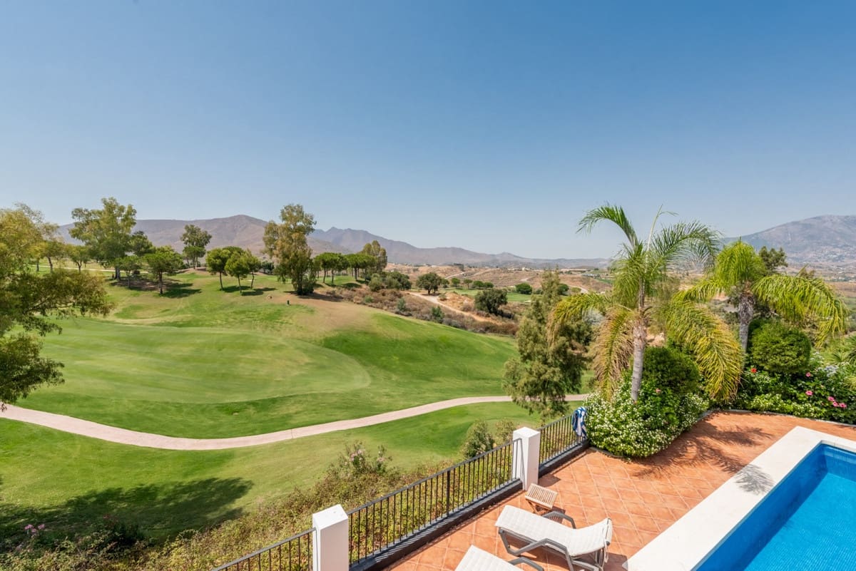 4 slaapkamer Villa te koop in La Cala Golf met zwembad garage - € 1.750.000 (Ref: 6600461)