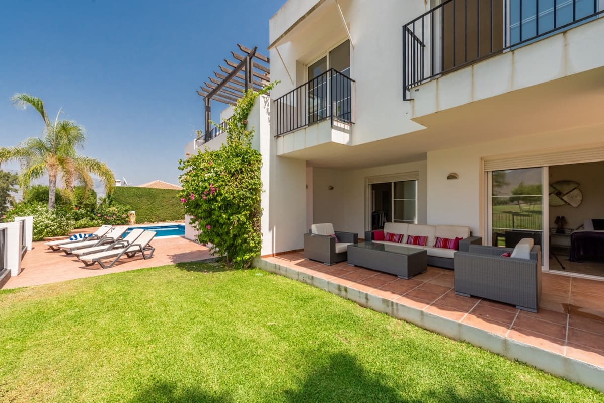 4 slaapkamer Villa te koop in La Cala Golf met zwembad garage - € 1.750.000 (Ref: 6600461)