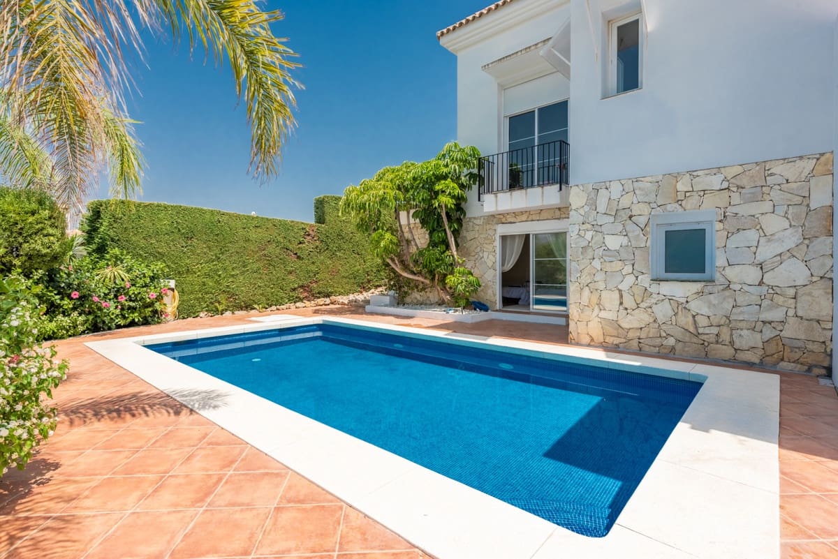 4 slaapkamer Villa te koop in La Cala Golf met zwembad garage - € 1.750.000 (Ref: 6600461)