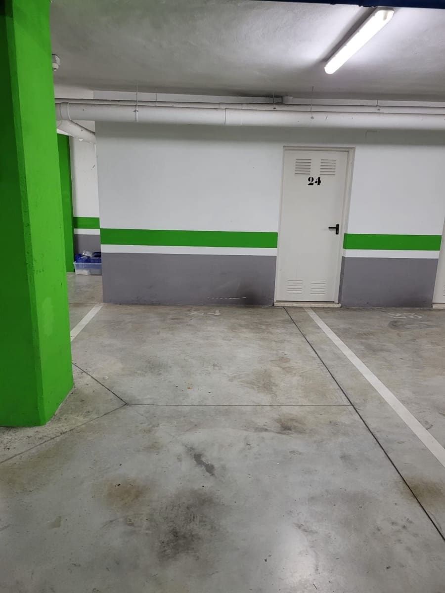 Garage te koop in La Cala de Mijas - € 25.000 (Ref: 9801399)